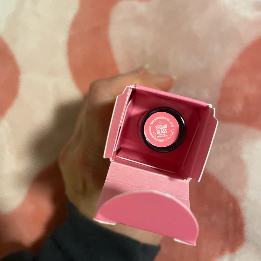 NIB JEFFREE STAR Cosmetics The Gloss in Sequin Glass - Picture 8 of 14